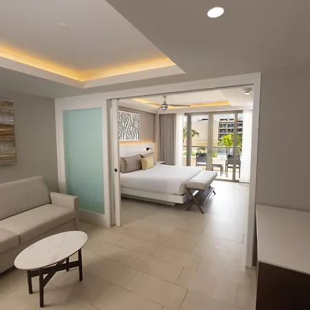 Royalton Riviera Cancun, An Autograph Collection All-Inclusive Resort & Casino (Adults Only)-2